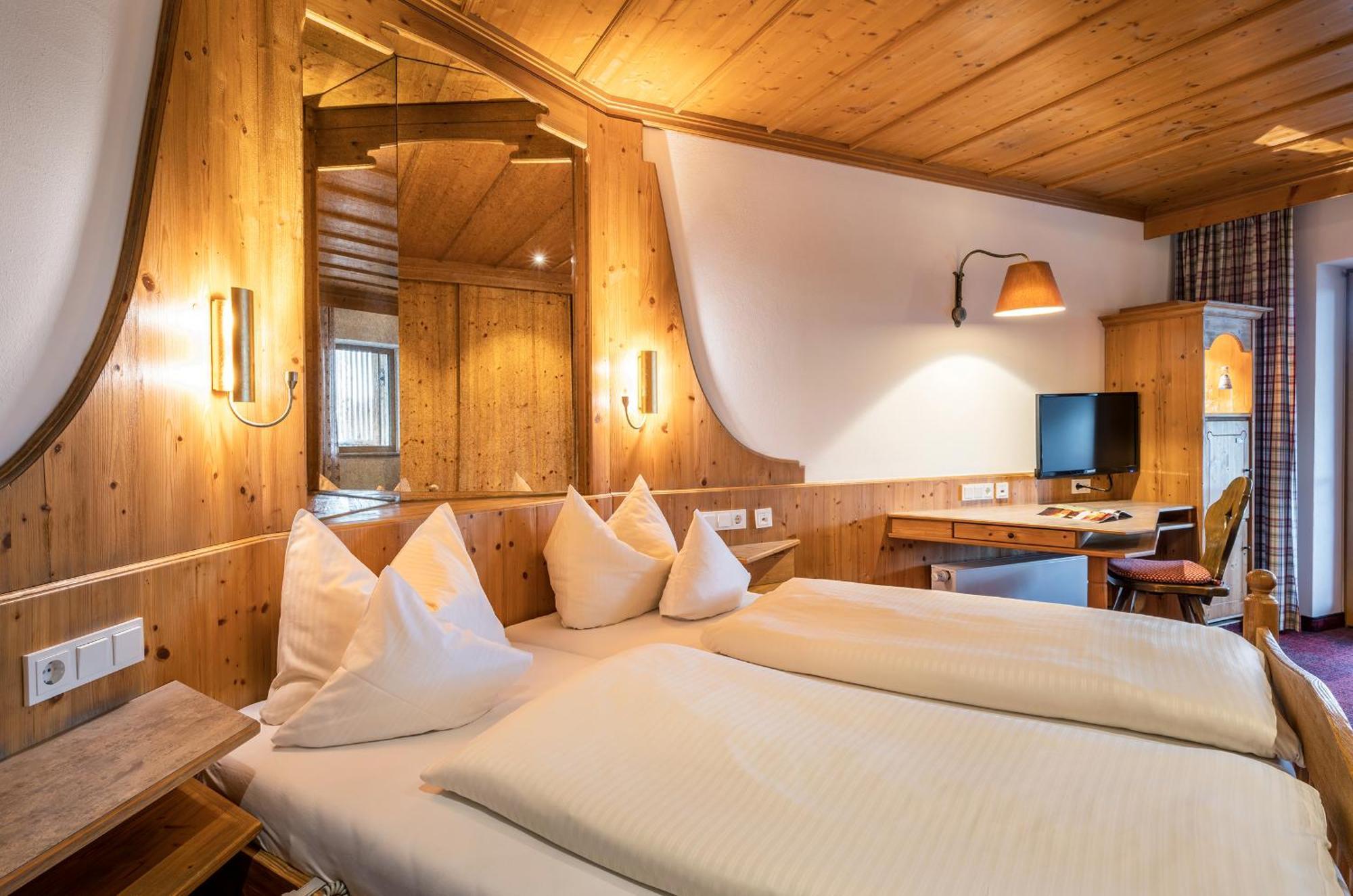 Hotel am Haslinger Hof Bad Füssing Exteriör bild